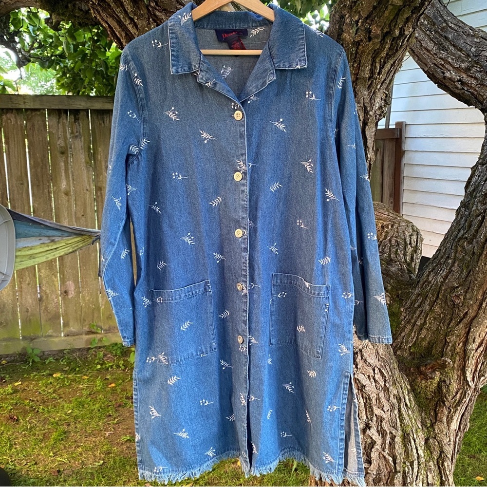 Denim & Co. Floral Embroidered Button-Front Denim Jumper Dress with Pockets - Picture 2 of 10